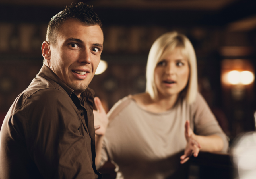 Early Red Flags in Dating For Men and Women