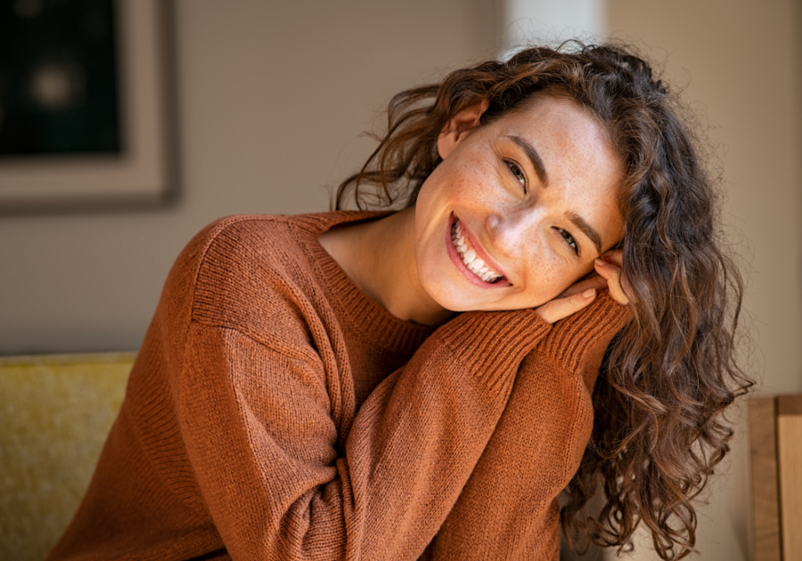 beautiful woman smiling compliments for men