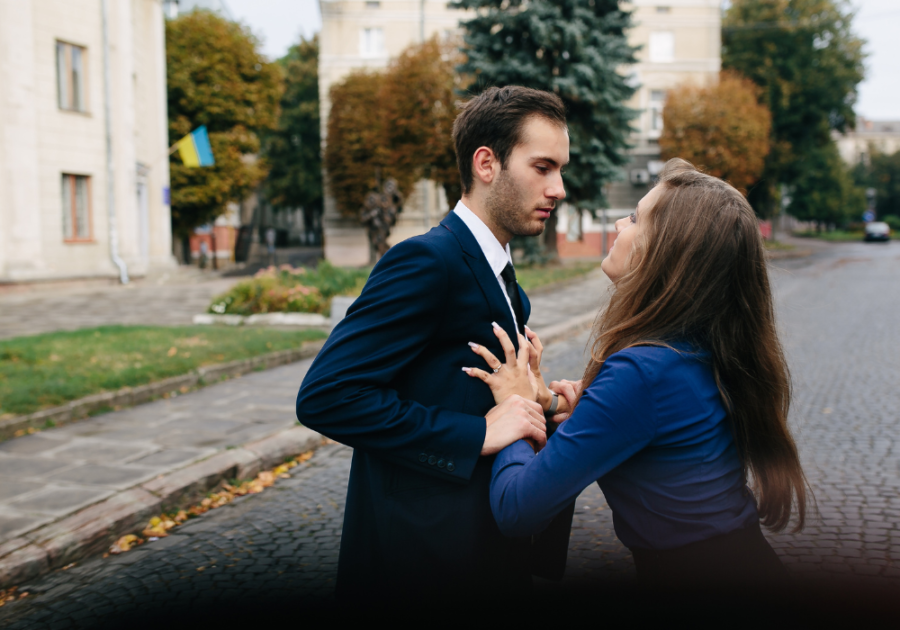 physical altercation with couple how to know when to leave a relationship