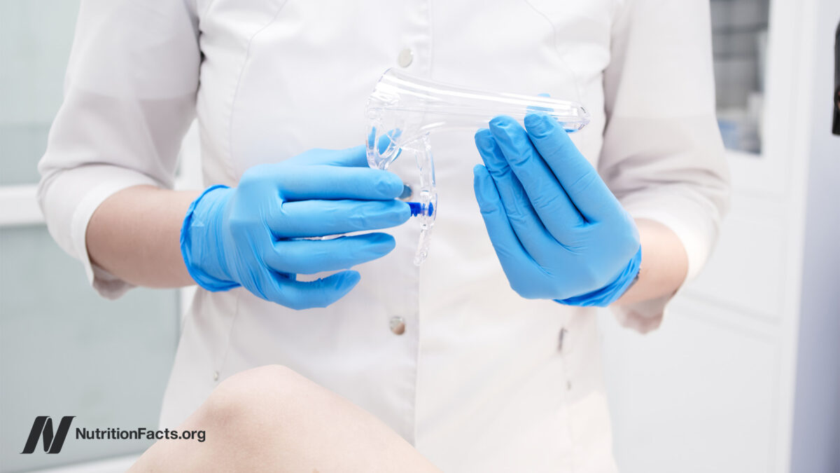 Med Students Must Stop Performing Pelvic Exams on Unconscious Women Without Their Consent 